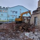 Несмотря на запреты – в Твери продолжают сносить дом-памятник архитектуры времен 19 века