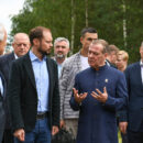 Дмитрий Медведев, Игорь Щёголев, Виталий Королев и Владимир Васильев посетили лагерь имени Ф.М. Охлопкова подо Ржевом