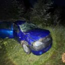 В Тверской области легковушка оказалась в кювете и перевернулась на крышу