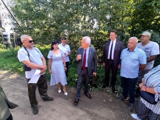 Активисты СНТ «Тверского вагоностроительного завода» встретились с Владимиром Васильевым