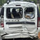 В Твери при столкновении легковушки и грузовика пострадали 3 человека