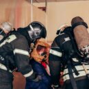 В Твери сотрудники МЧС провели пожарно-тактические учения в школе